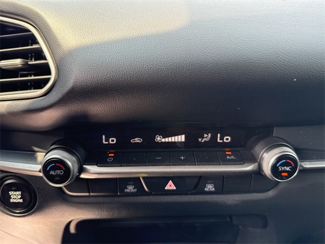 2022 Mazda CX-30 2.5 Select photo 16