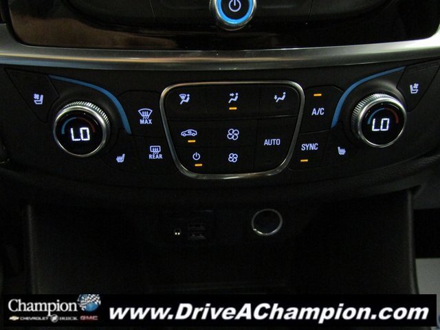 2023 Chevrolet Traverse Premier photo 38