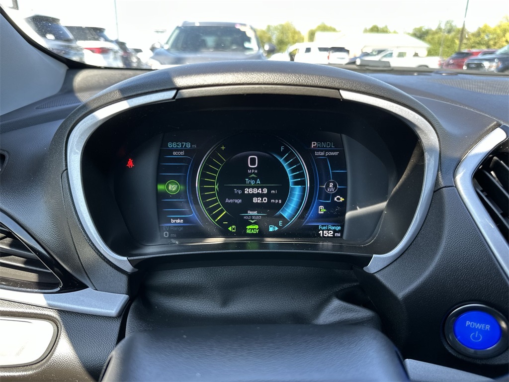 2018 Chevrolet Volt LT photo 15