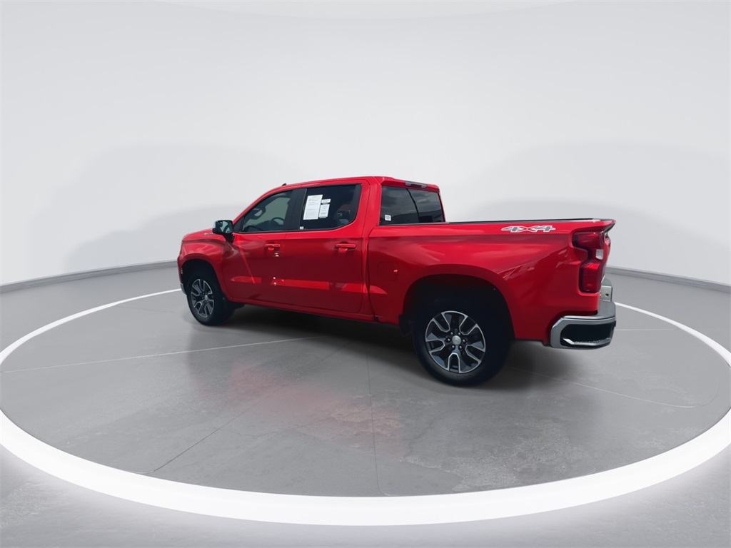 2022 Chevrolet Silverado 1500 LT photo 6