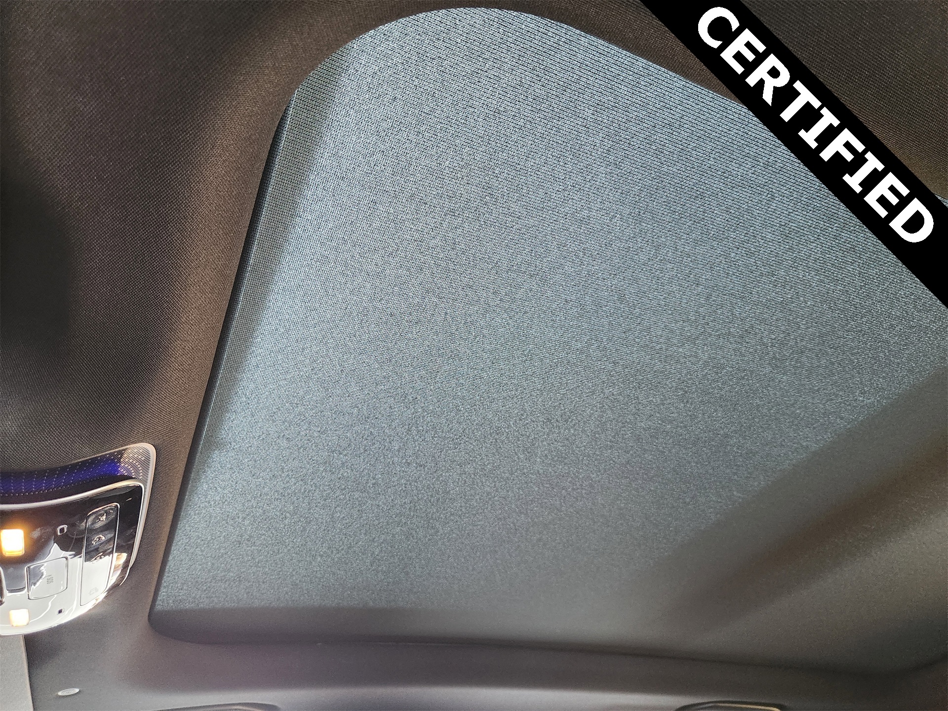 2025 Mercedes Benz GLC 300 photo 21