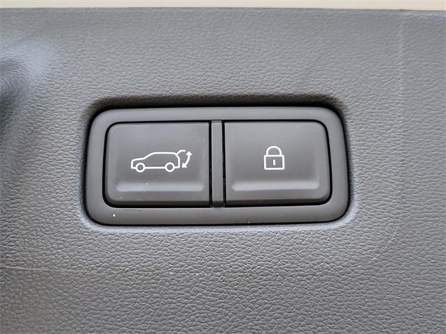 2026 Hyundai Santa Fe SEL photo 4