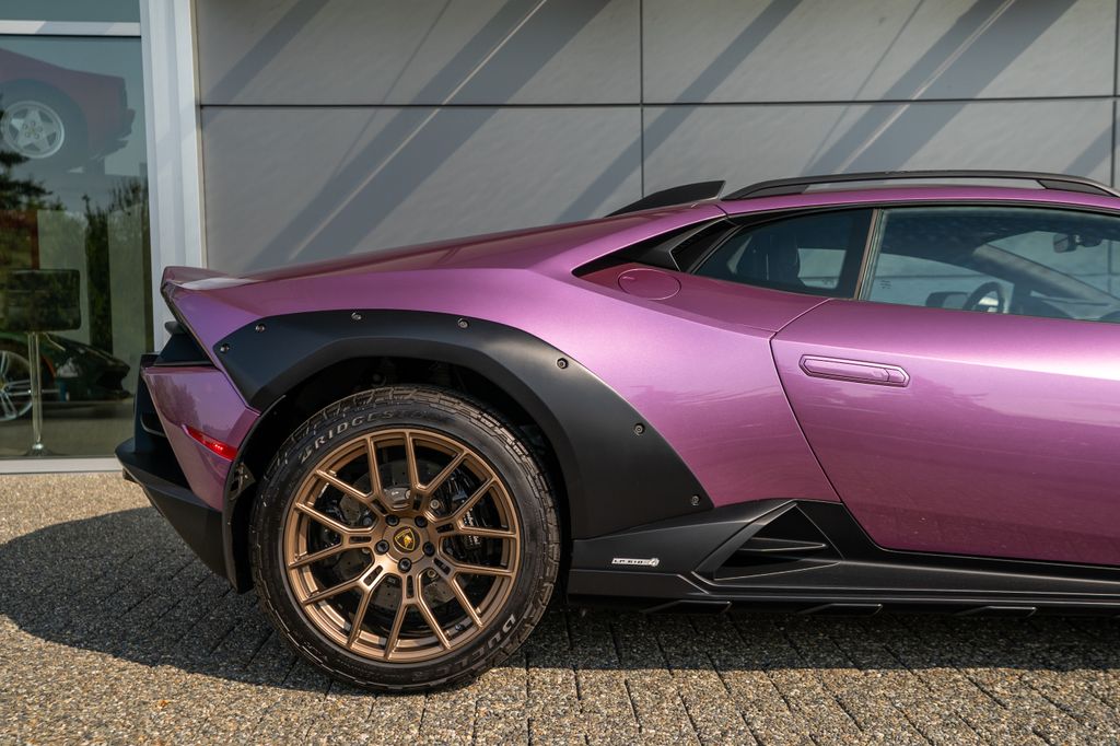 2024 Lamborghini Huracan Sterrato photo 6