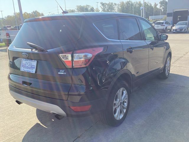 2017 Ford Escape SE photo 9