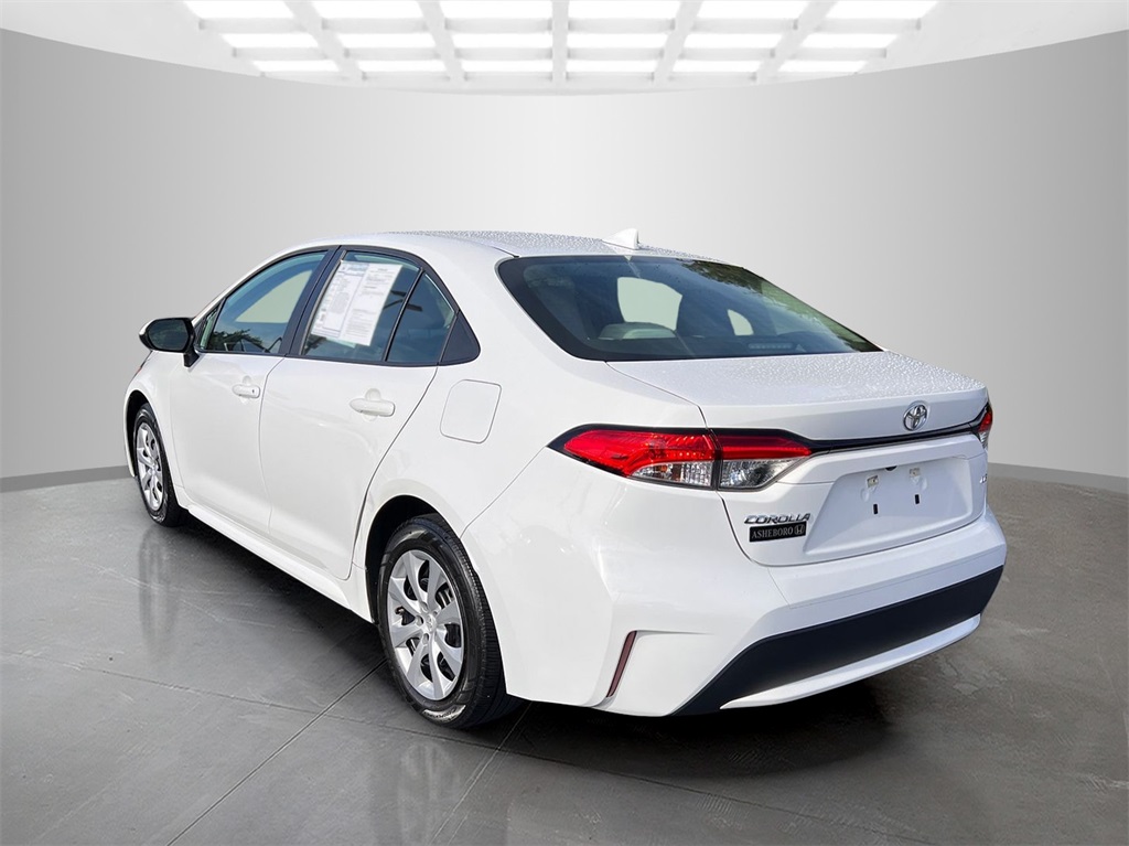 2020 Toyota Corolla LE photo 4