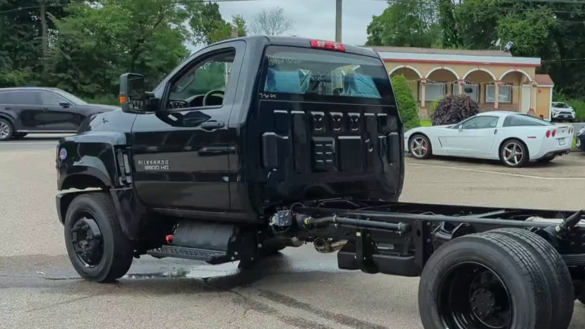 2024 Chevrolet Silverado 5500HD Work Truck photo 11