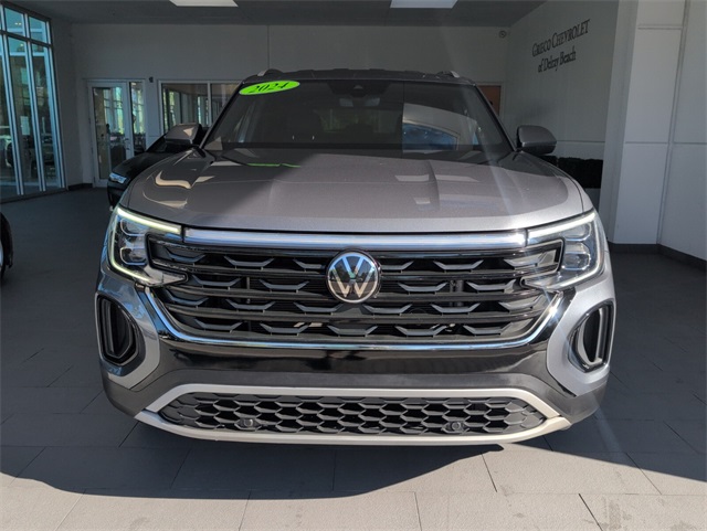 2024 Volkswagen Atlas Cross Sport SE photo 3