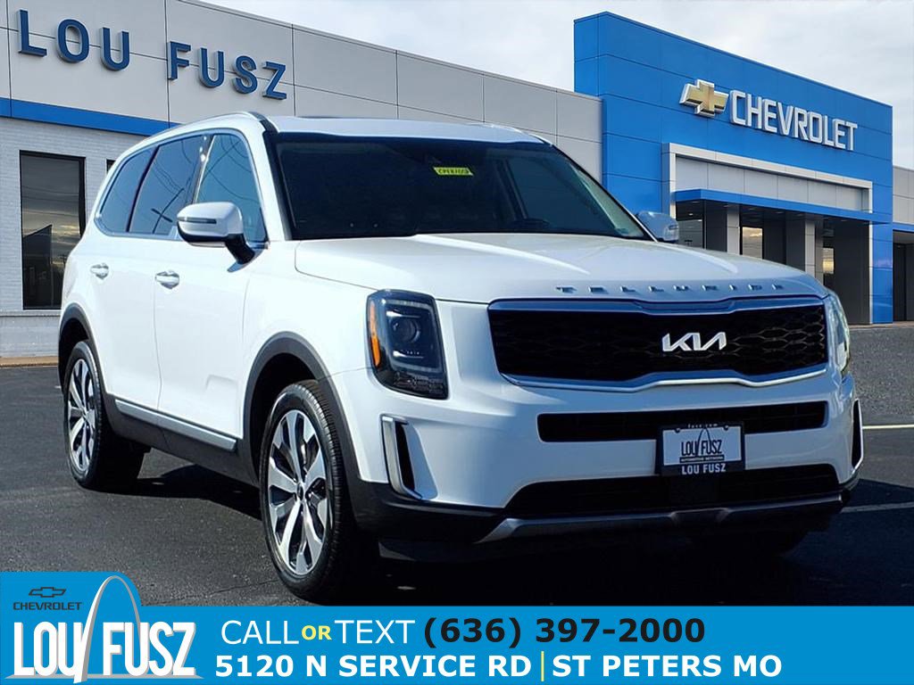 2022 Kia Telluride S's photo