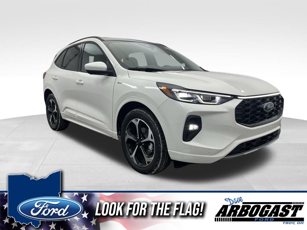 2026 Ford Escape ST-Line Elite's photo