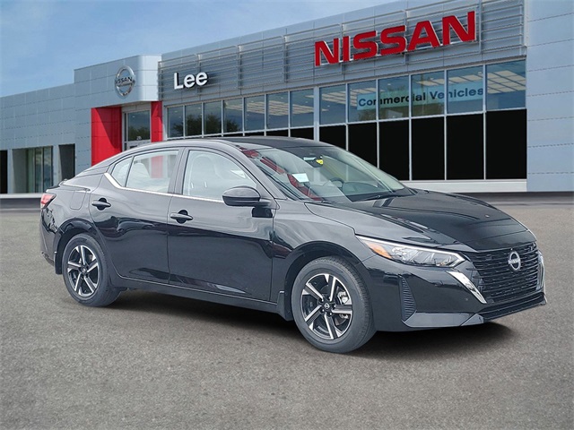 2025 Nissan Sentra SV's photo