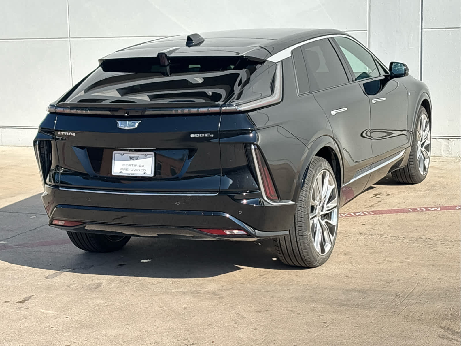2024 Cadillac Lyriq photo 5