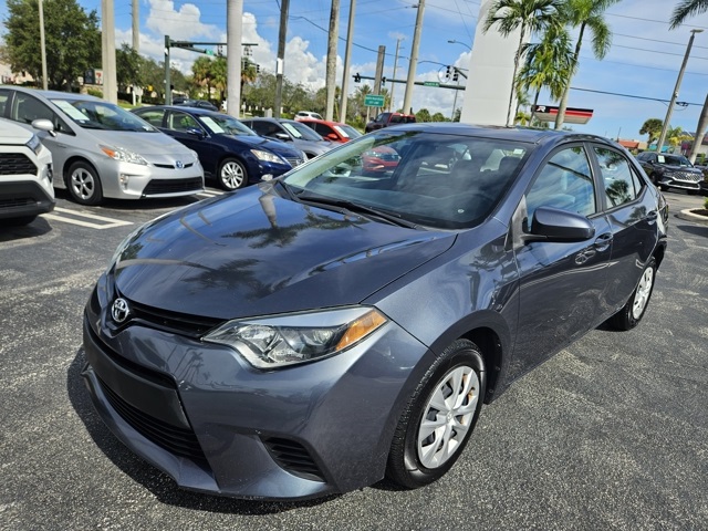 2015 Toyota Corolla L photo 4