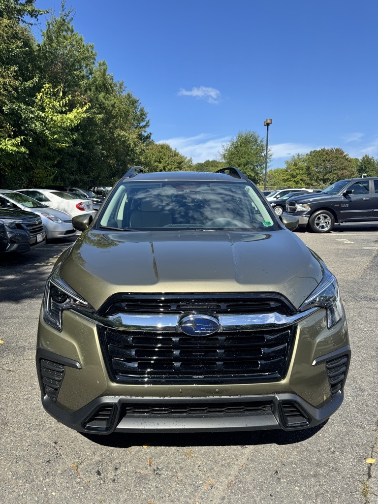 2025 Subaru Ascent Premium photo 2