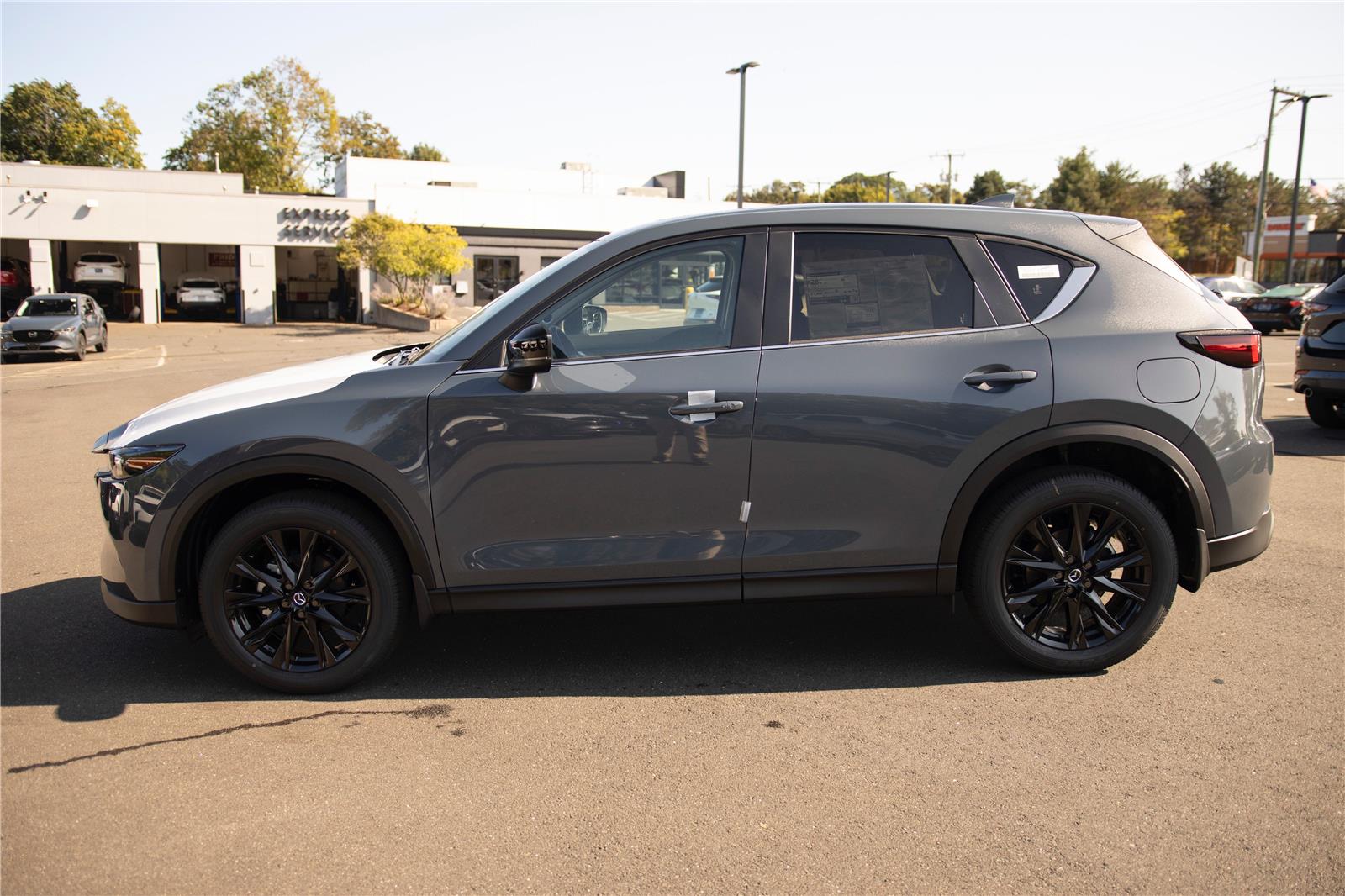 2025 Mazda CX-5 2.5 S Carbon photo 2