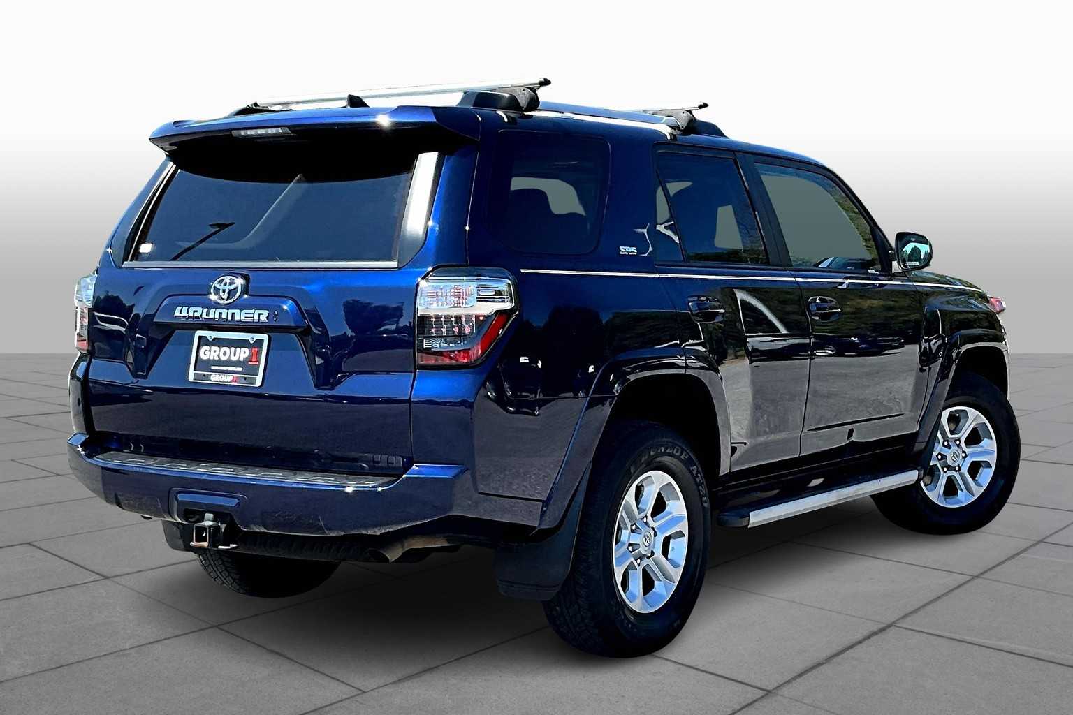 2021 Toyota 4Runner SR5 Premium photo 12
