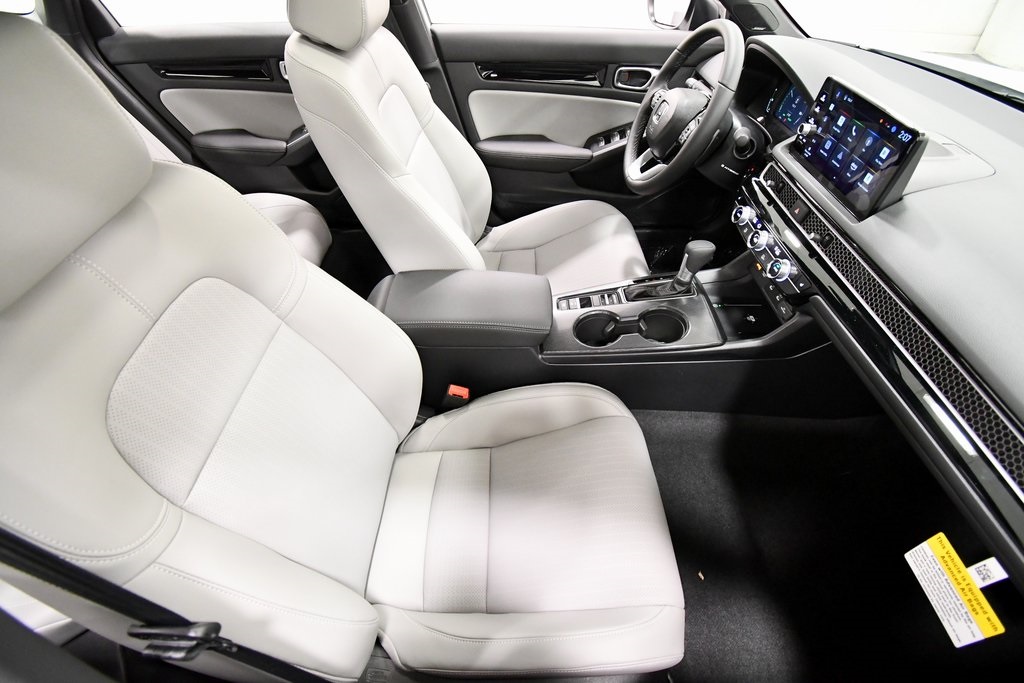2026 Honda Civic Hybrid Sport Touring photo 3