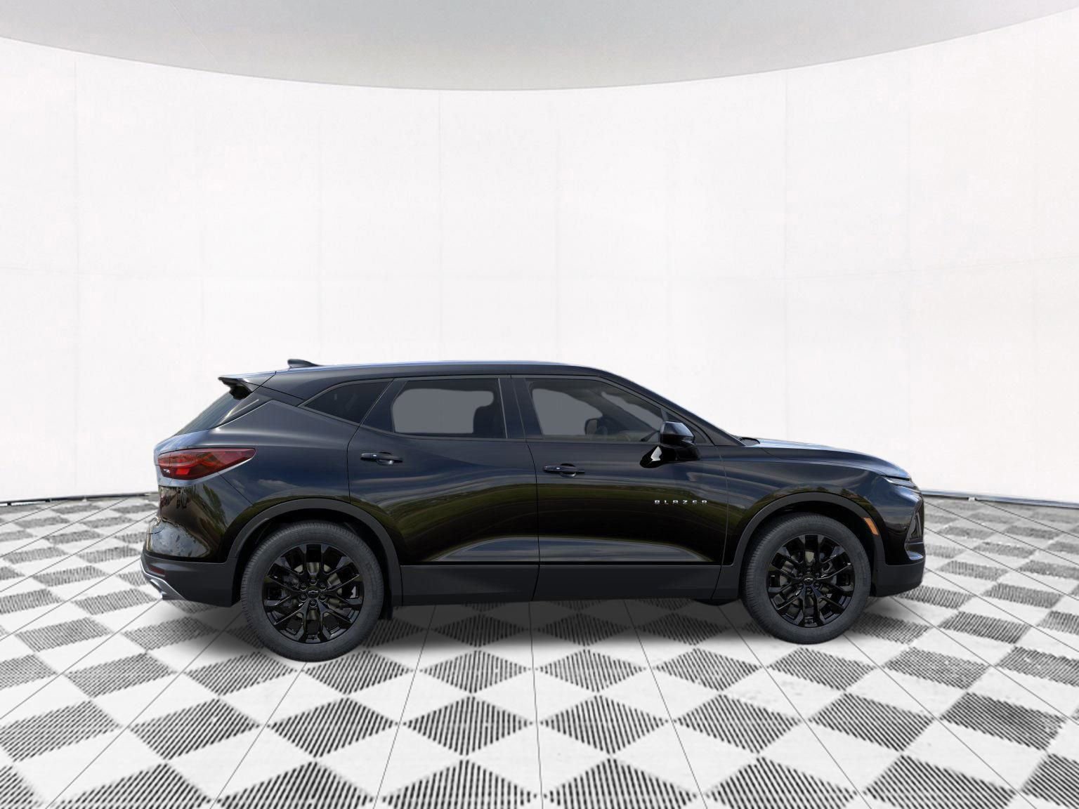 2025 Chevrolet Blazer 2LT photo 7