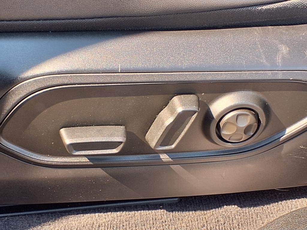 2021 Jeep Grand Cherokee Limited photo 4