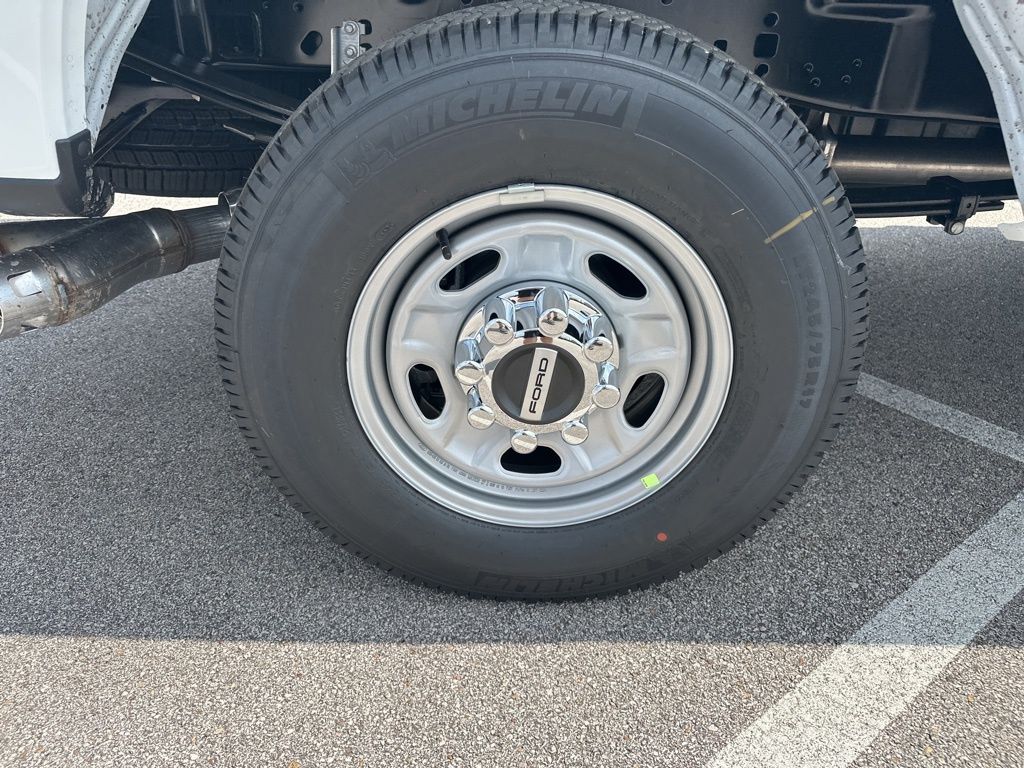 2026 Ford F-250 photo 38