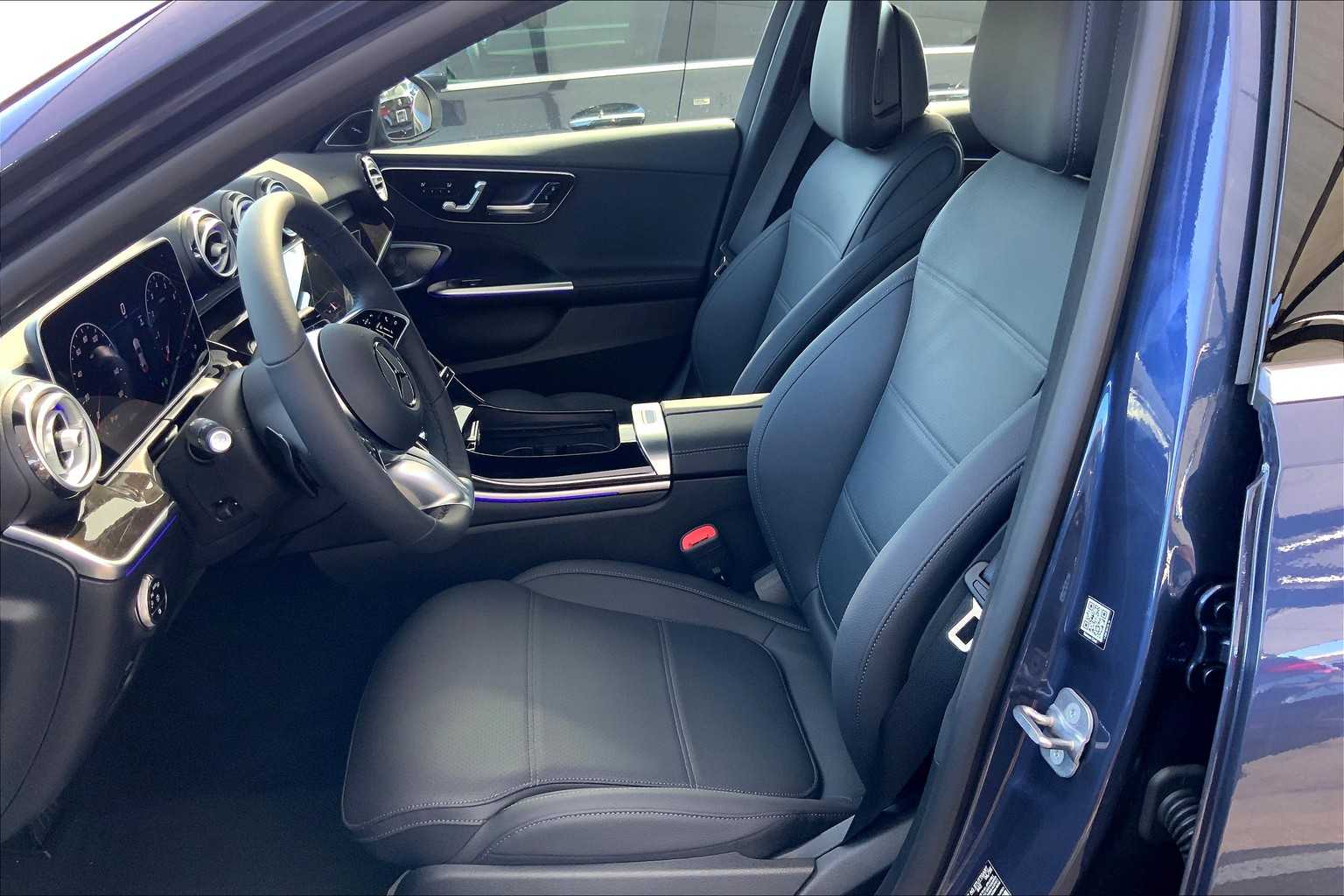 2025 Mercedes Benz C 300 4MATIC Sedan photo 14