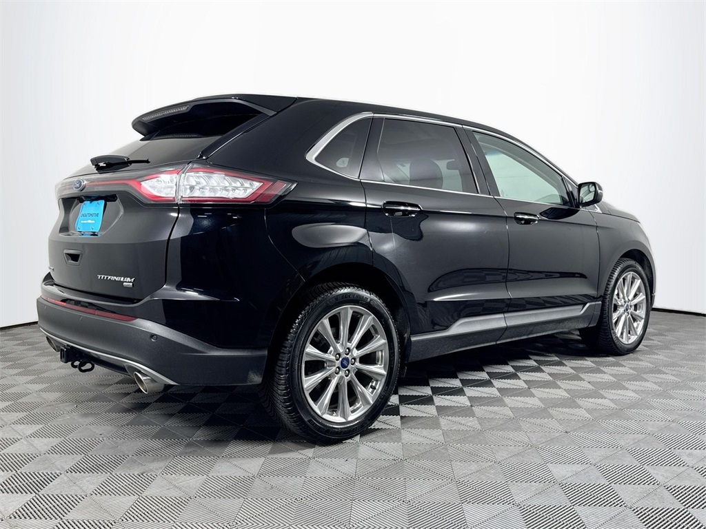 2018 Ford Edge Titanium photo 10