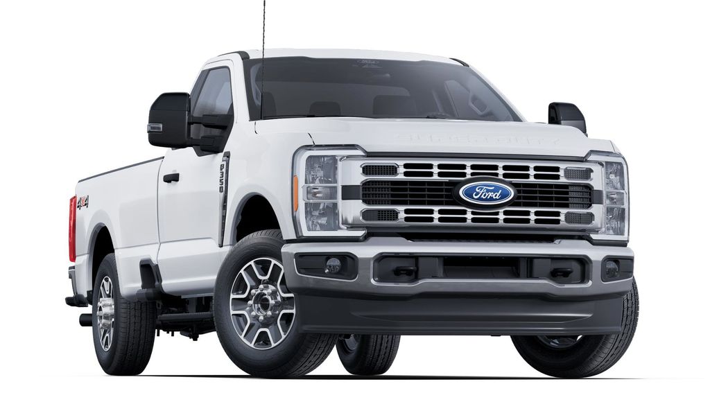 2025 Ford F-350 XLT photo 4