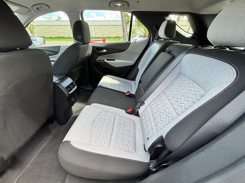 2023 Chevrolet Equinox LS photo 14