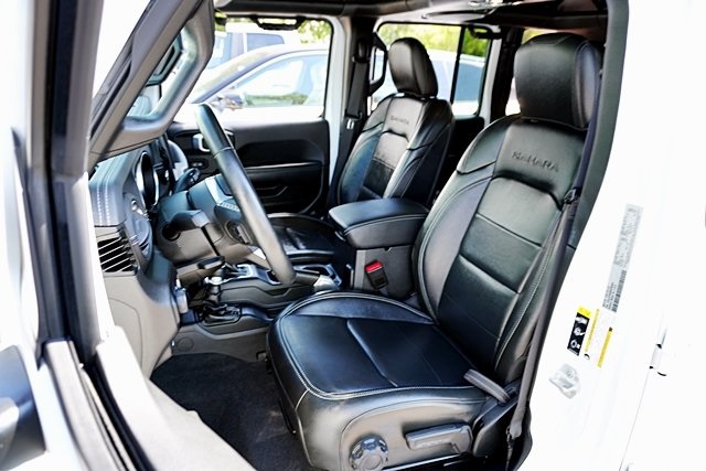 2022 Jeep Wrangler Unlimited Sahara 4xe photo 15