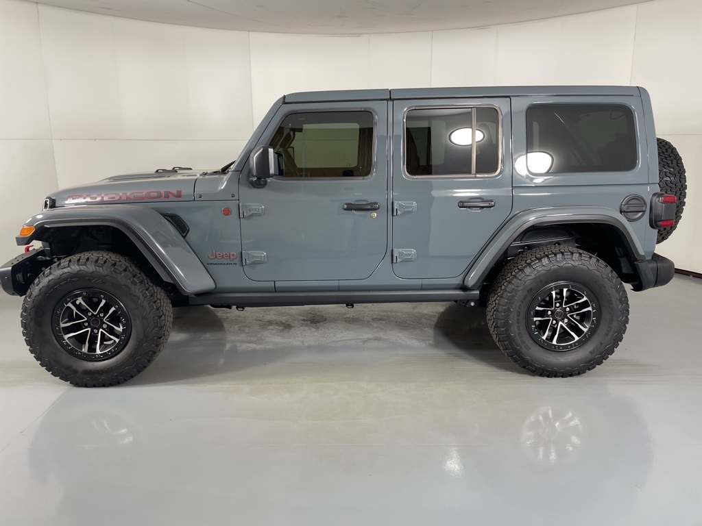 2025 Jeep Wrangler Rubicon X photo 4