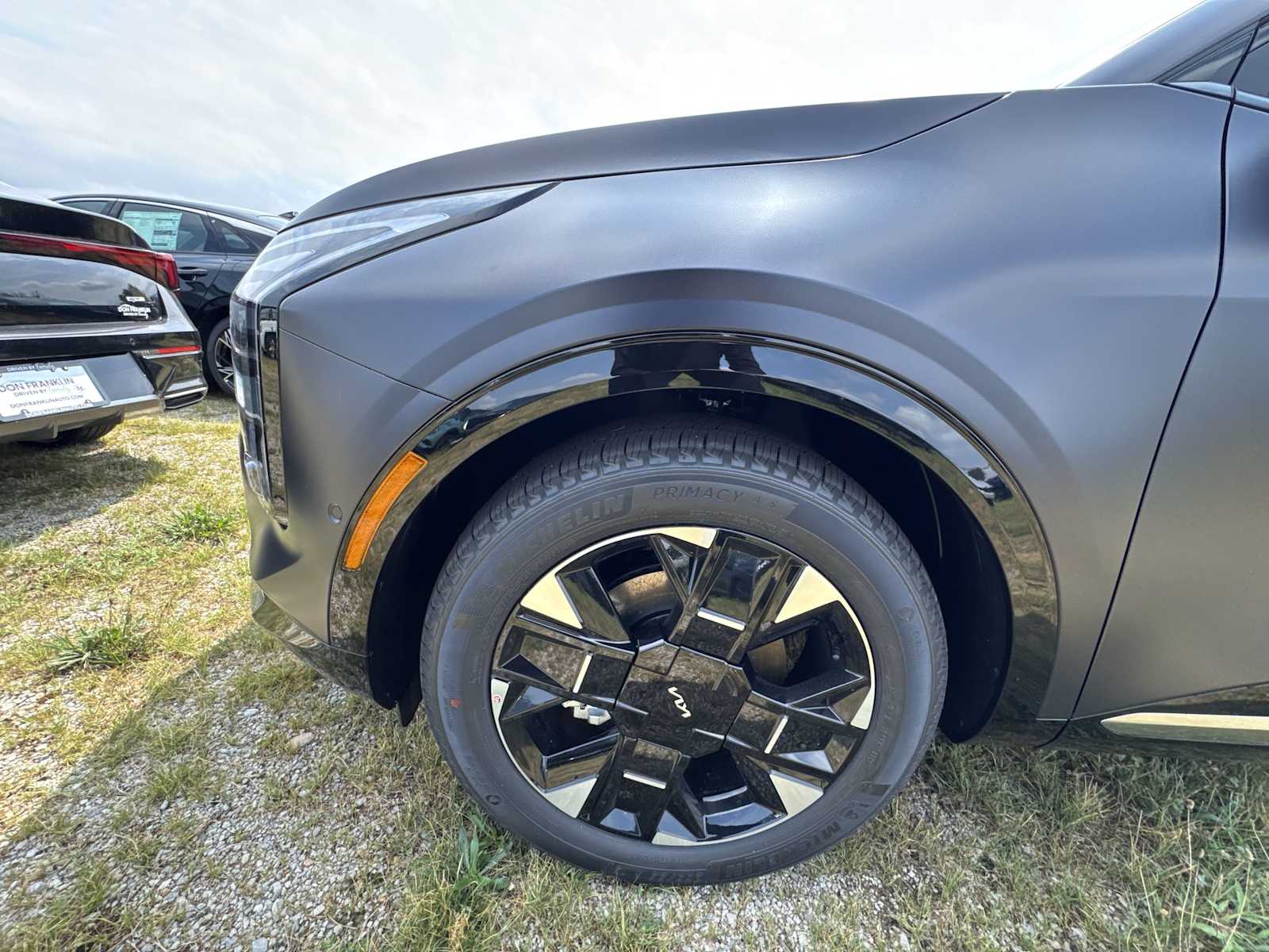 2026 Kia Sportage photo 2