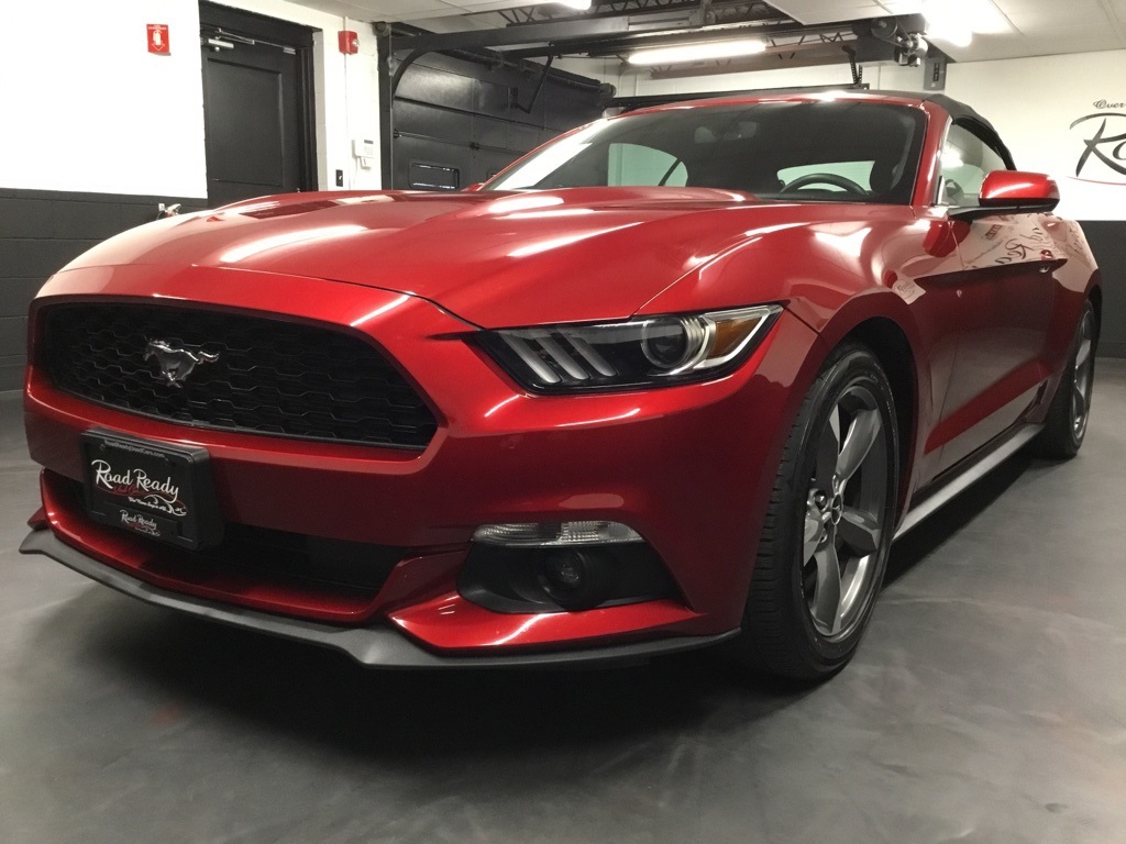 2016 Ford Mustang V6 Convertible photo 22