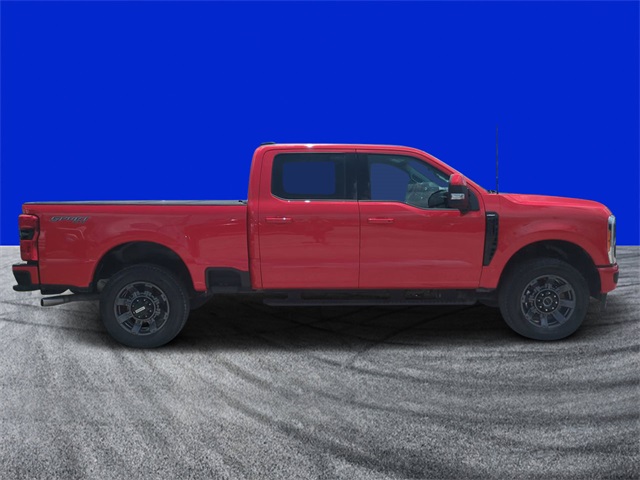 2023 Ford F-250 Lariat photo 2
