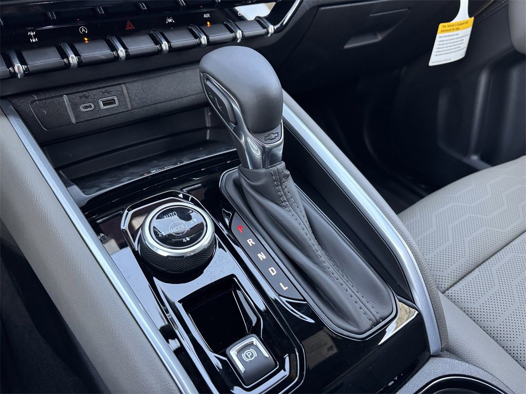 2026 Chevrolet Colorado ZR2 photo 25