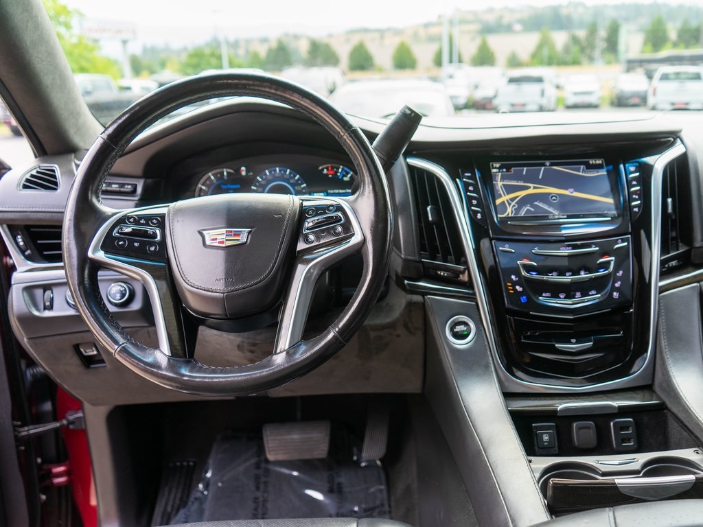 2018 Cadillac Escalade ESV Platinum photo 15