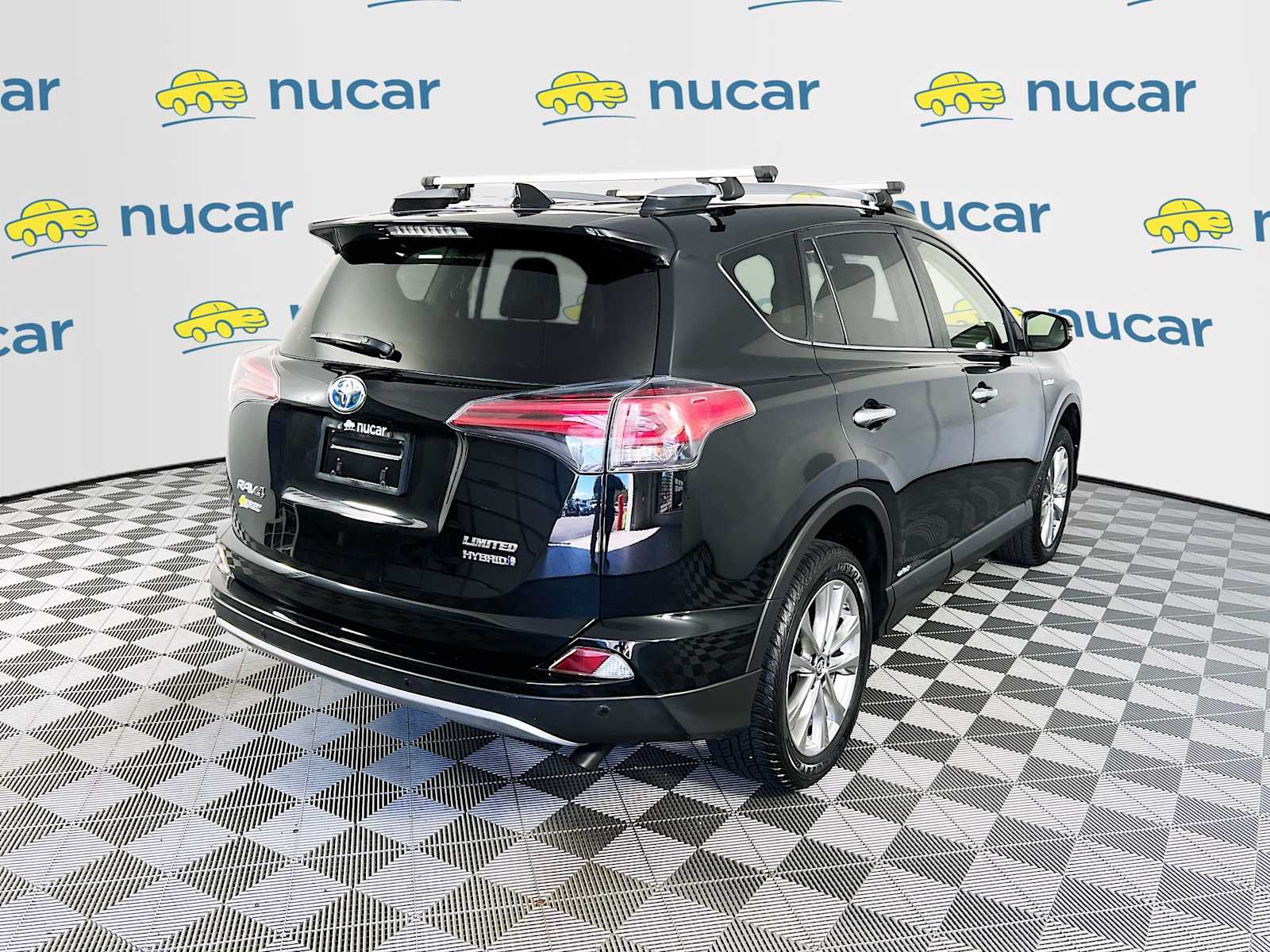 2018 Toyota RAV4 Hybrid Limited photo 7