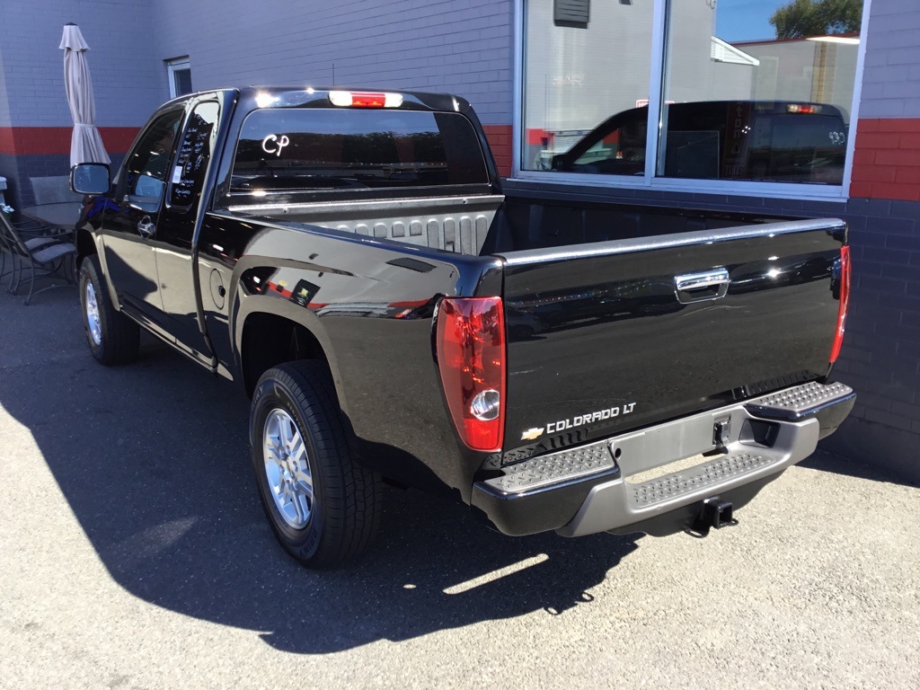 2011 Chevrolet Colorado photo 4