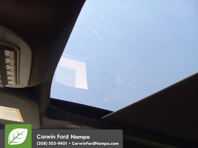 New 2025 Agate Black Metallic Ford Platinum image 26