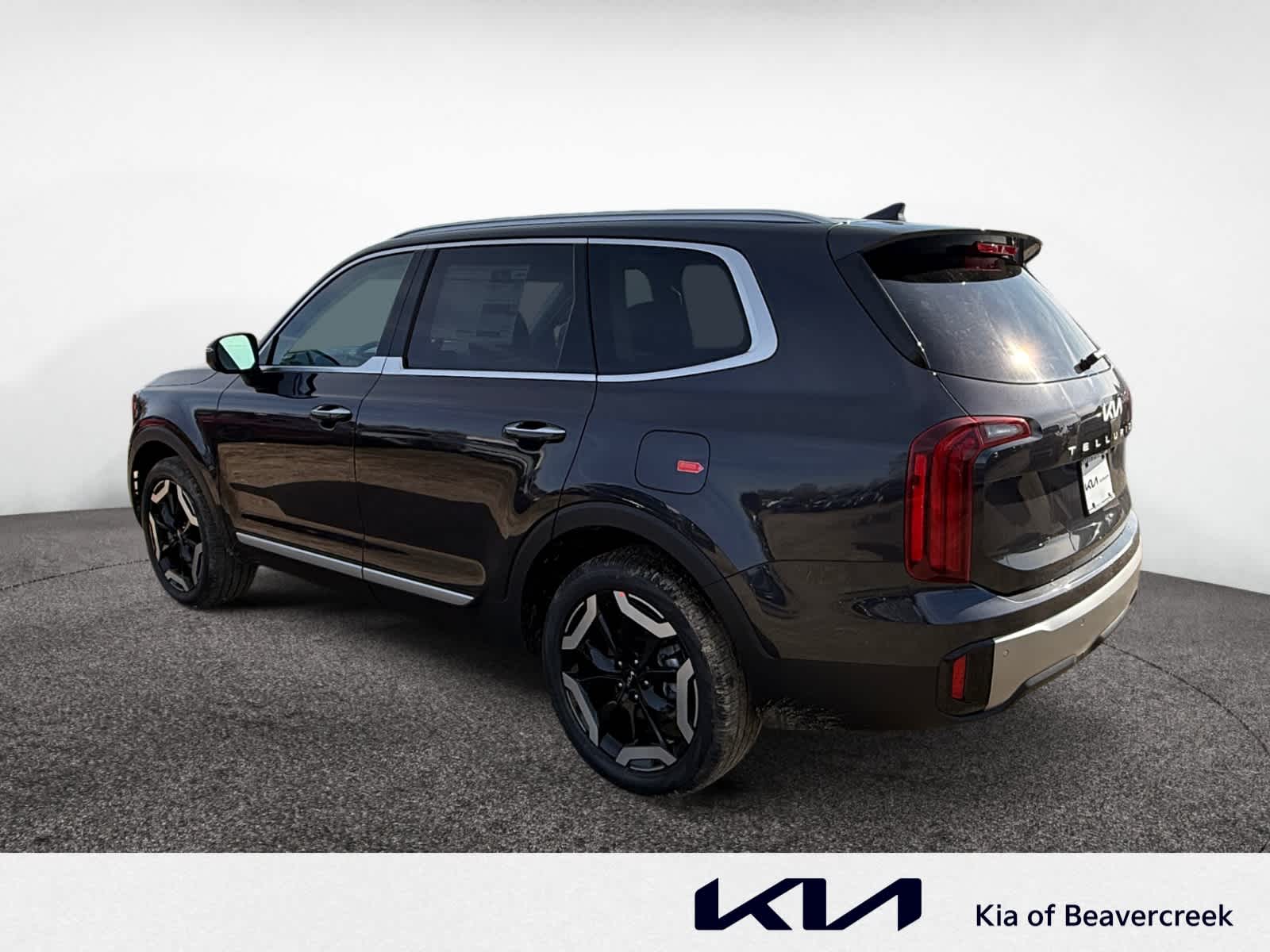 2025 Kia Telluride S photo 3