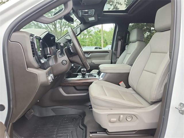 2025 Gmc Sierra 1500 SLT photo 16