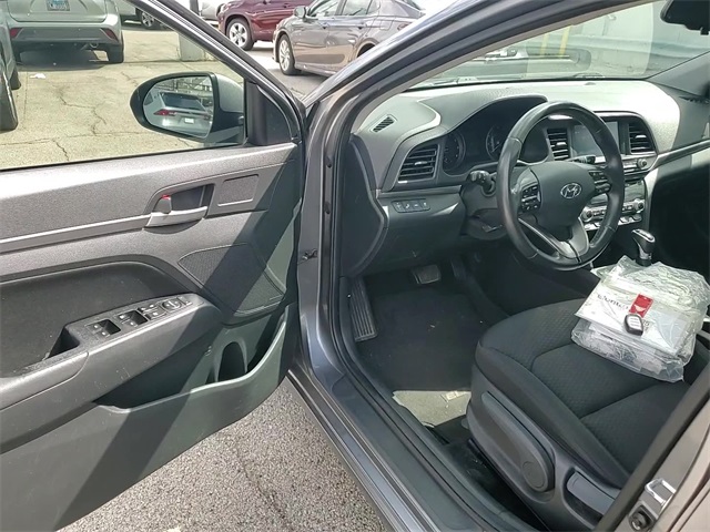 2019 Hyundai Elantra SEL Value Edition Limited photo 9