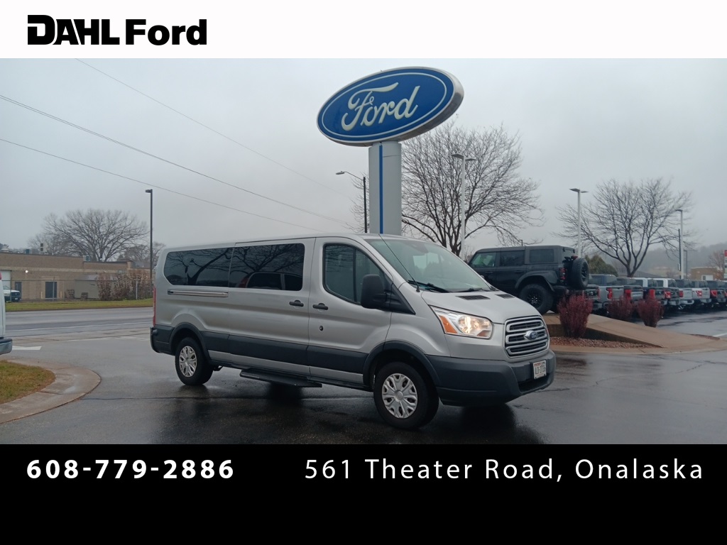 2017 Ford Transit Wagon XLT's photo