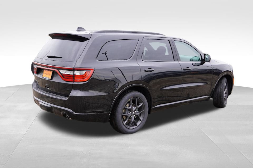 2026 Dodge Durango GT Blacktop photo 3
