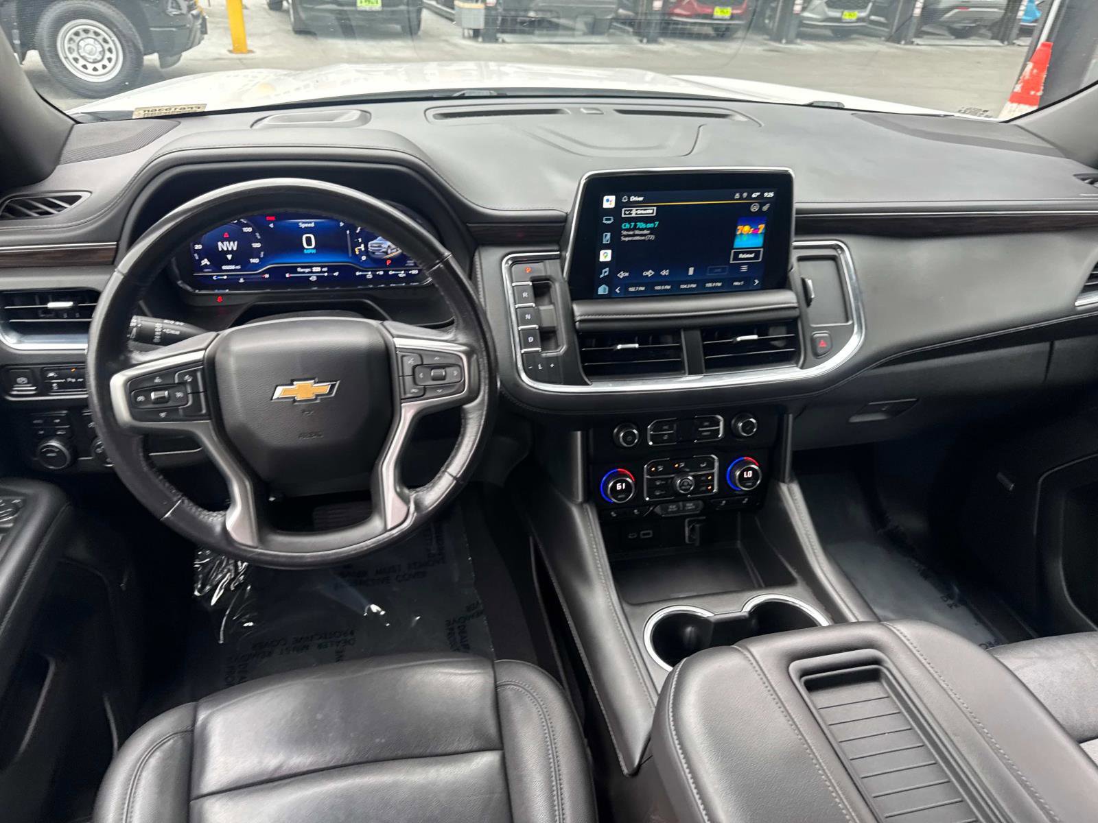 Used 2022 Summit White Chevrolet LT image 9