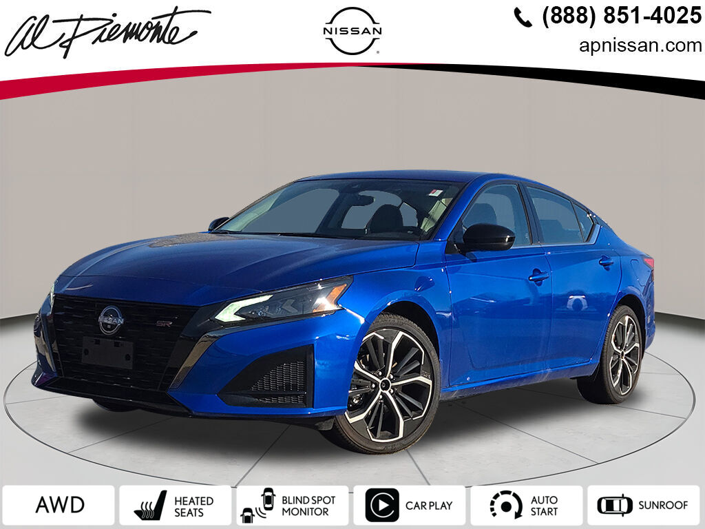 2025 Nissan Altima SR's photo