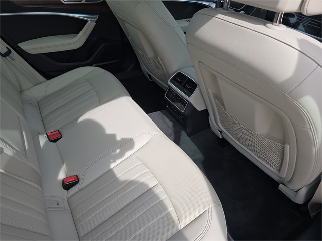 2022 Audi A6 Allroad Premium Plus Quattro photo 7