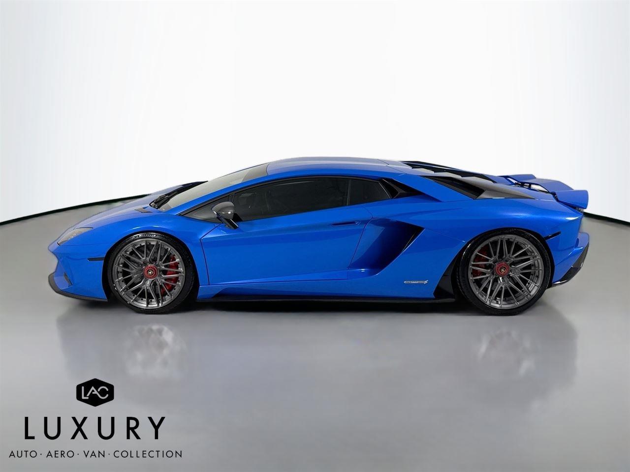 2018 Lamborghini Aventador LP 740-4 S photo 7