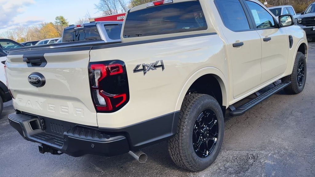 2025 Ford Ranger XLT photo 3