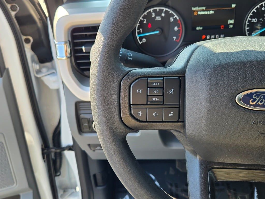 2026 Ford F-250 photo 28