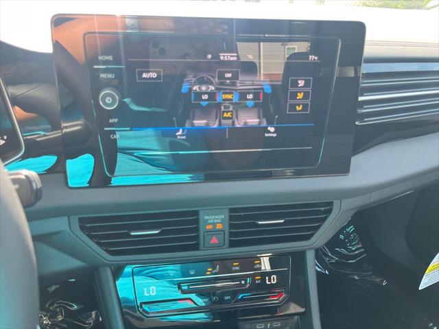 2025 Volkswagen Jetta 1.5T S photo 12