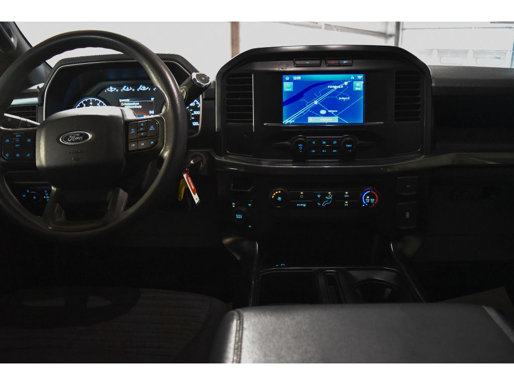 2023 Ford F-150 XL photo 17